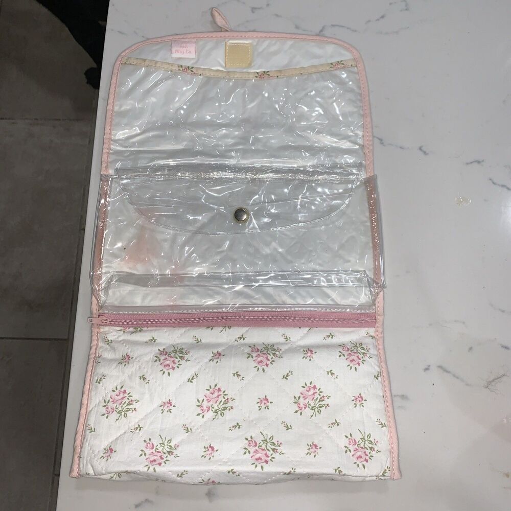 VTG Oil Of Olay Co Cosmetic Bag With All Items HTF 1985 Womens Pink White Floral